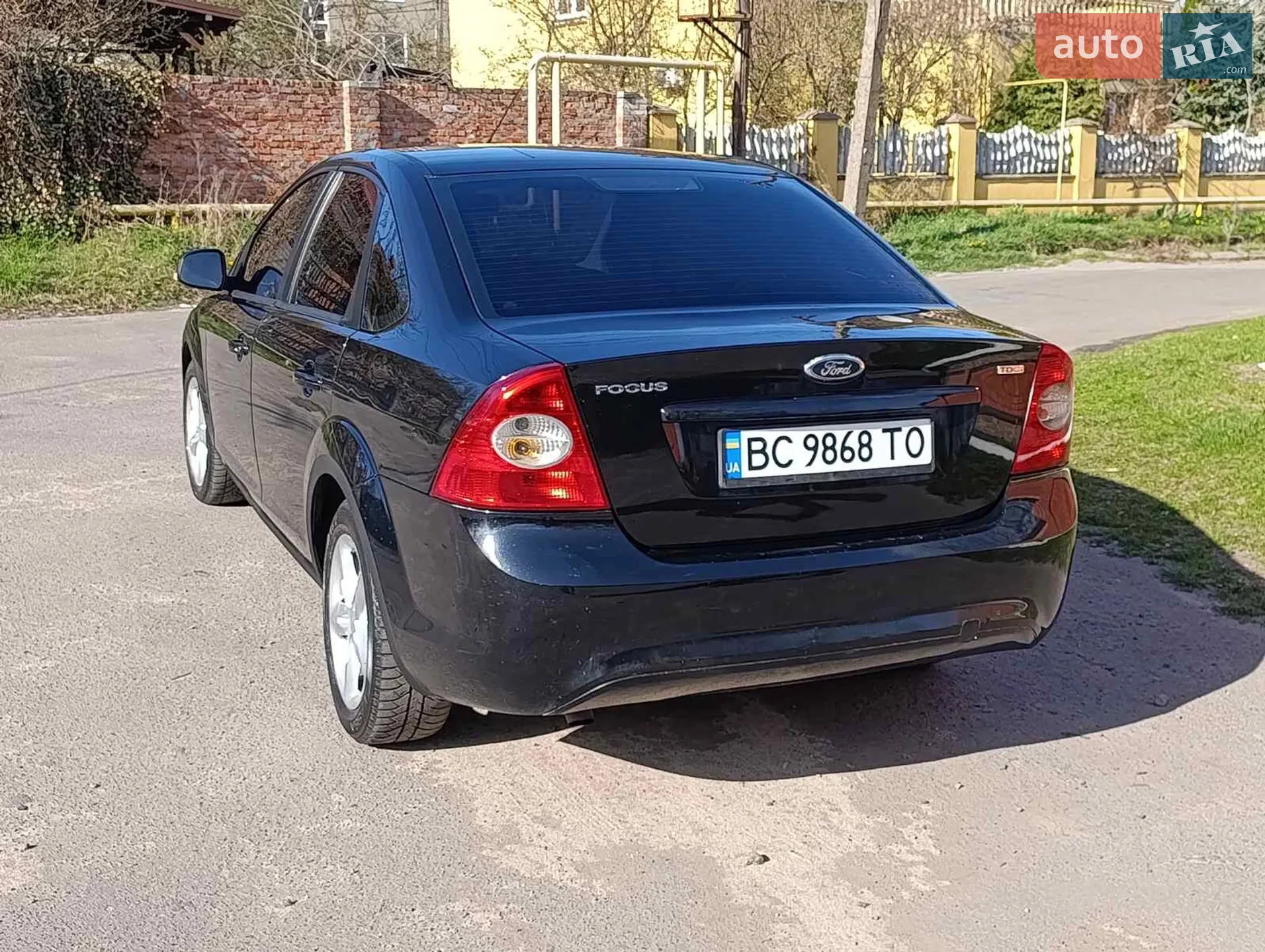 2010 Ford Focus - мініатюра 12