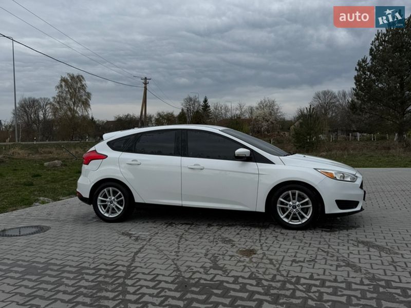 Хетчбек Ford Focus 2015 в Львові