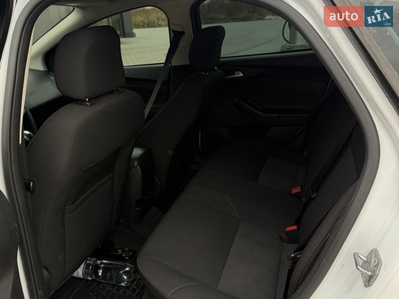 Хетчбек Ford Focus 2015 в Львові