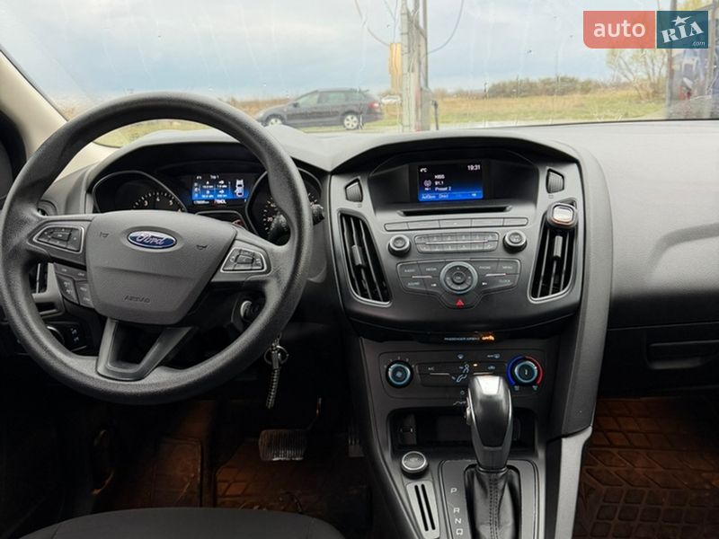 Хетчбек Ford Focus 2015 в Львові