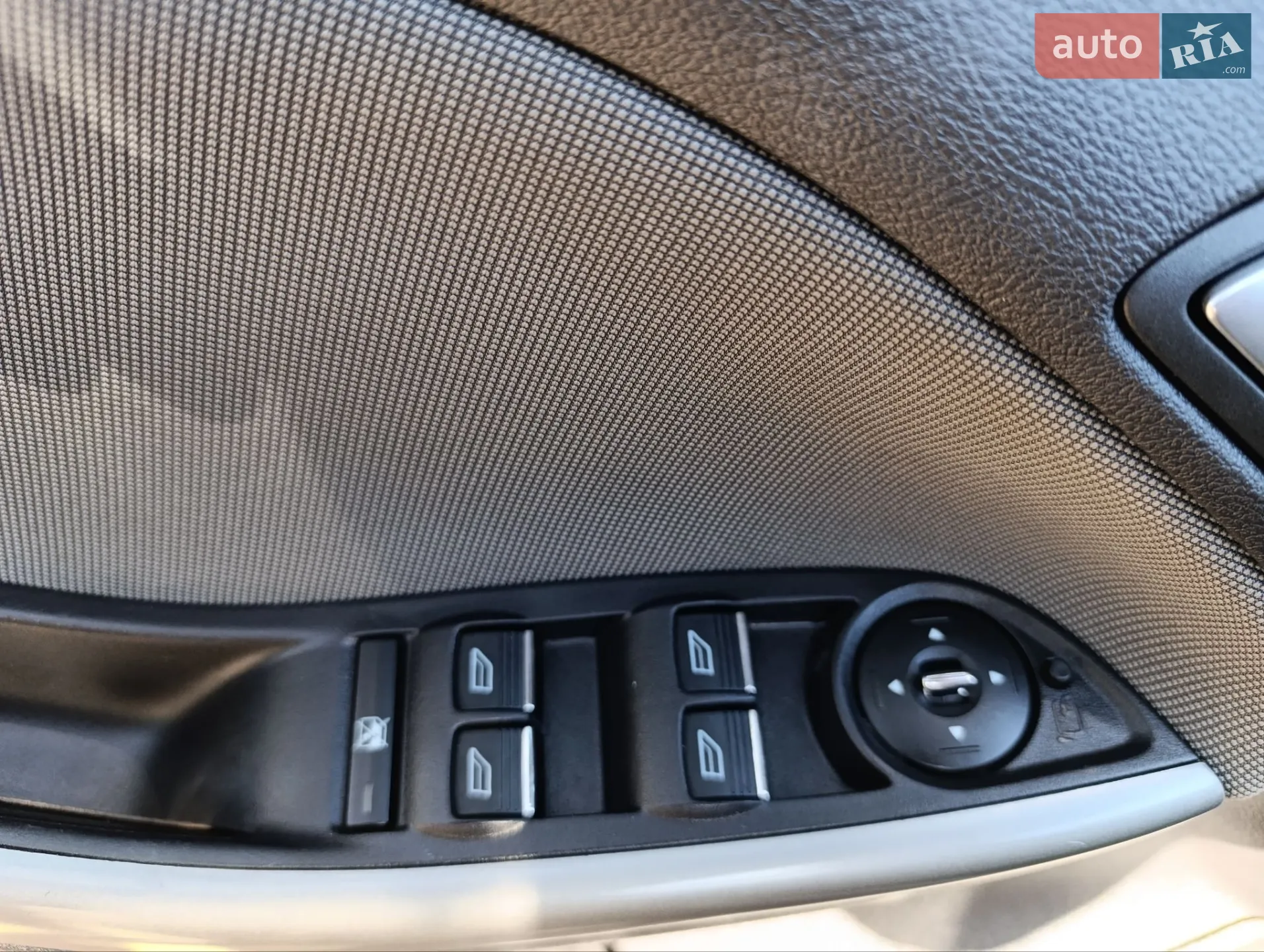 2011 Ford Focus - мініатюра 48