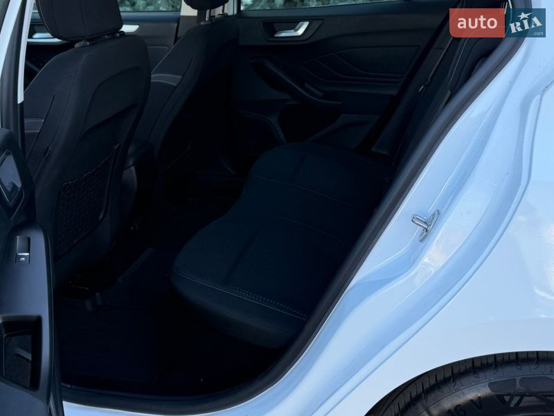 Хетчбек Ford Focus 2020 в Києві фото 11 Хетчбек Ford Focus 2020 в Києві
