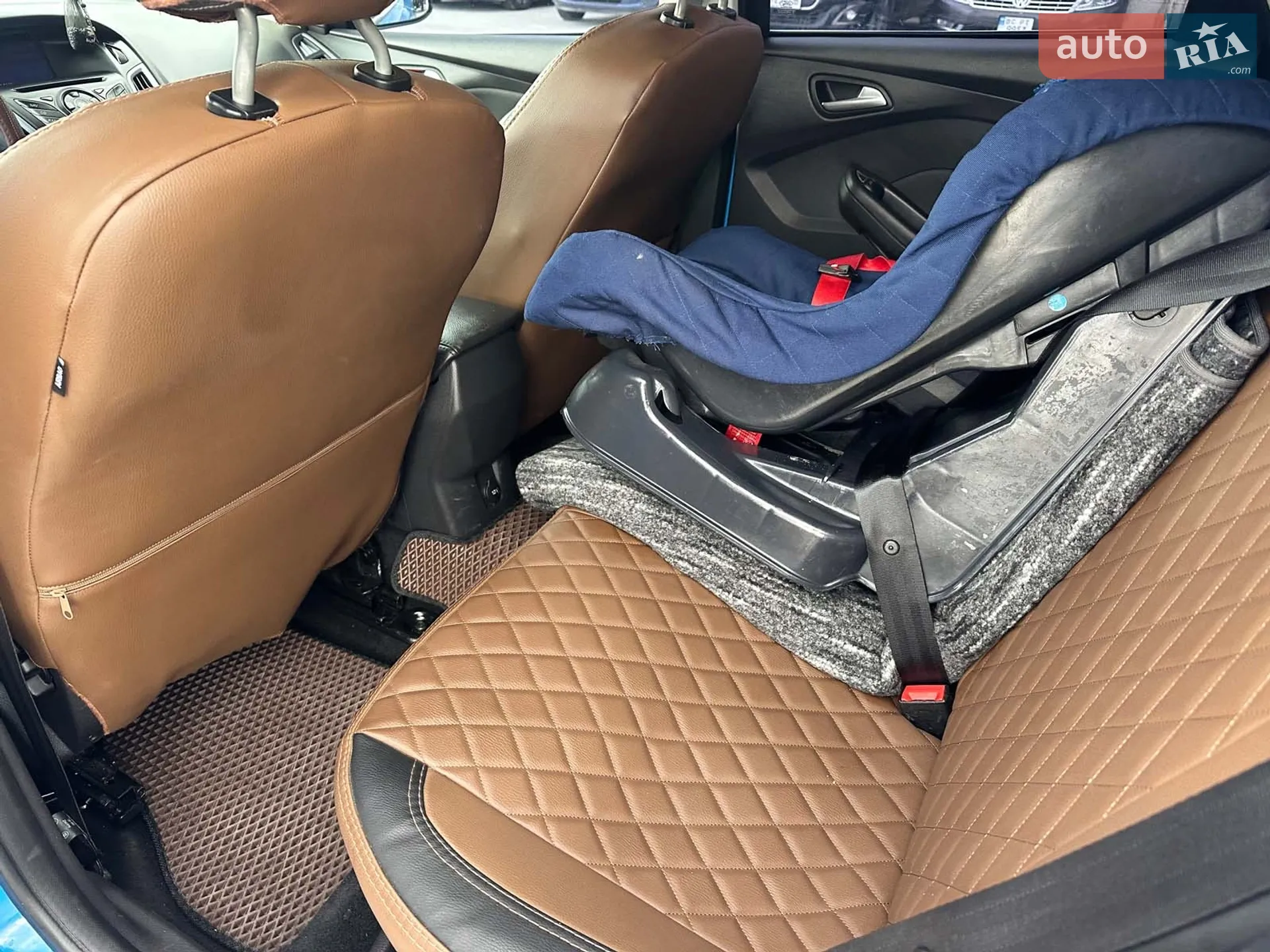 2013 Ford Focus - мініатюра 12