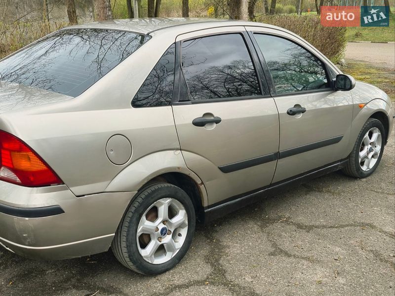 Седан Ford Focus 2003 в Львові