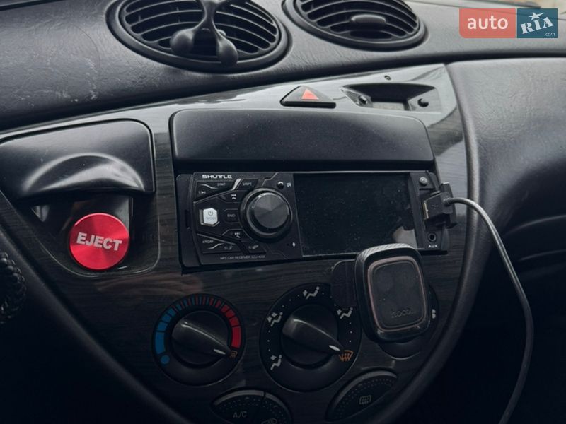Седан Ford Focus 2003 в Києві