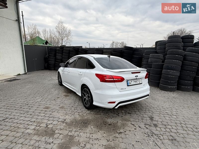 Седан Ford Focus 2016 в Івано-Франківську