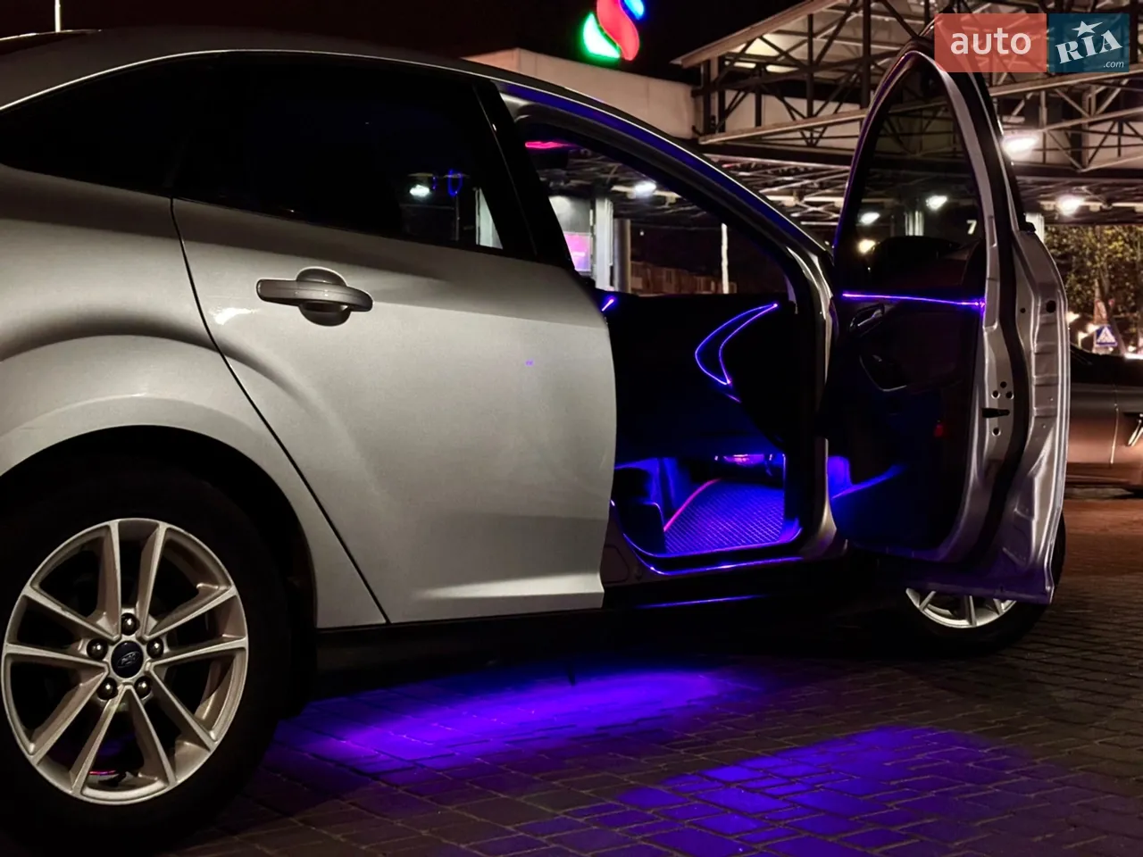 2018 Ford Focus - мініатюра 12
