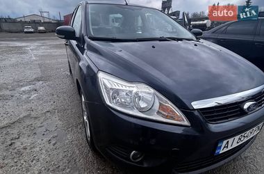 Седан Ford Focus 2011 в Каневі