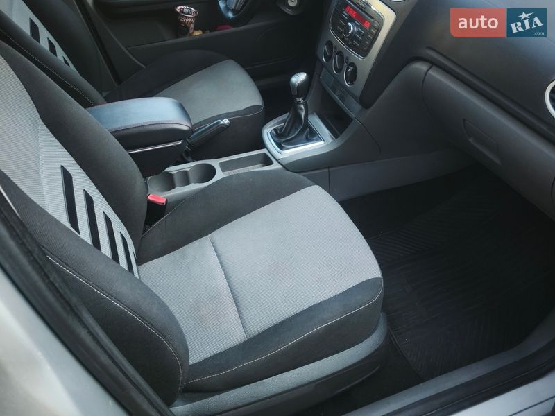 Универсал Ford Focus 2010 в Остроге фото 3 Универсал Ford Focus 2010 в Остроге