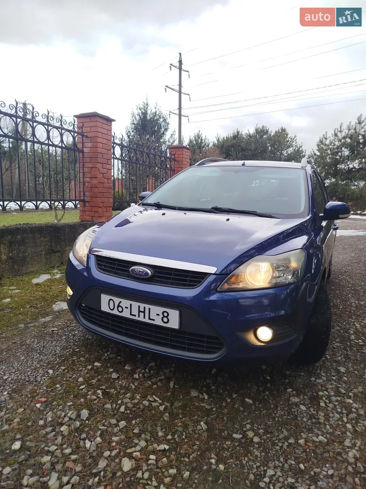2010 Ford Focus - мініатюра 17