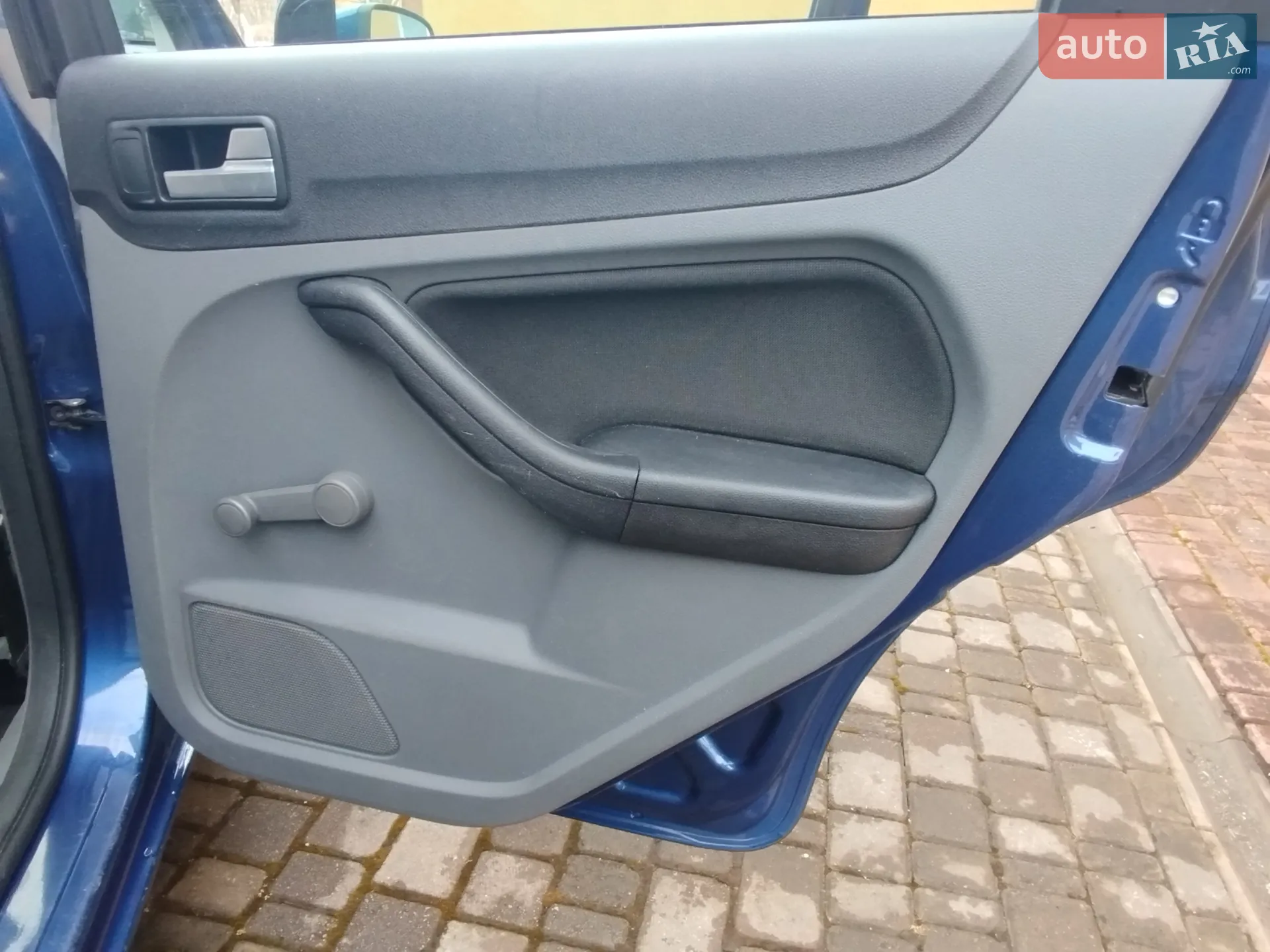 2010 Ford Focus - мініатюра 26