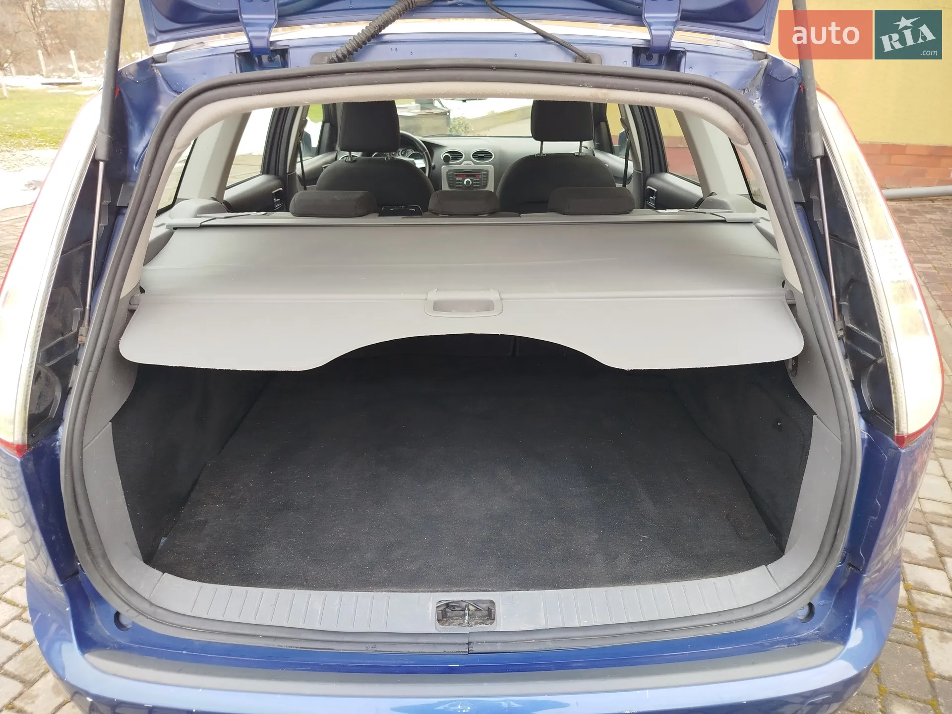 2010 Ford Focus - мініатюра 34