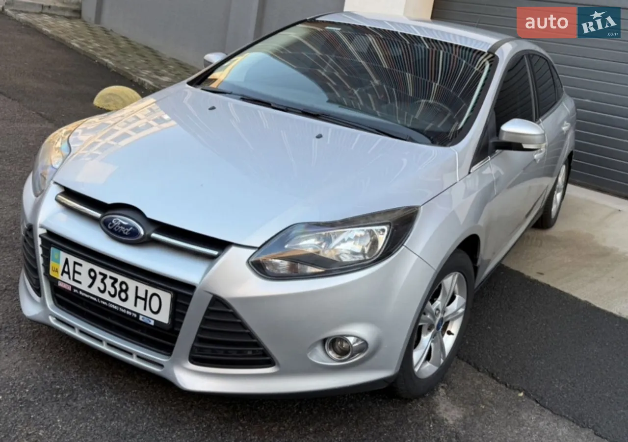 2011 Ford Focus - мініатюра 11