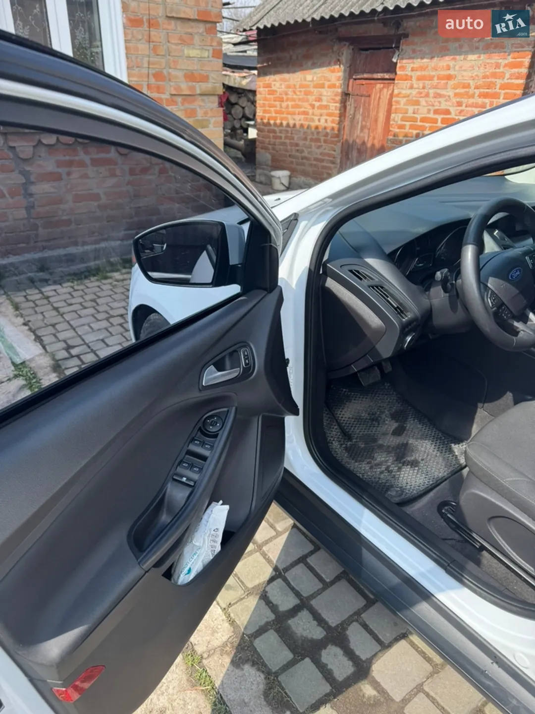 2018 Ford Focus - мініатюра 8