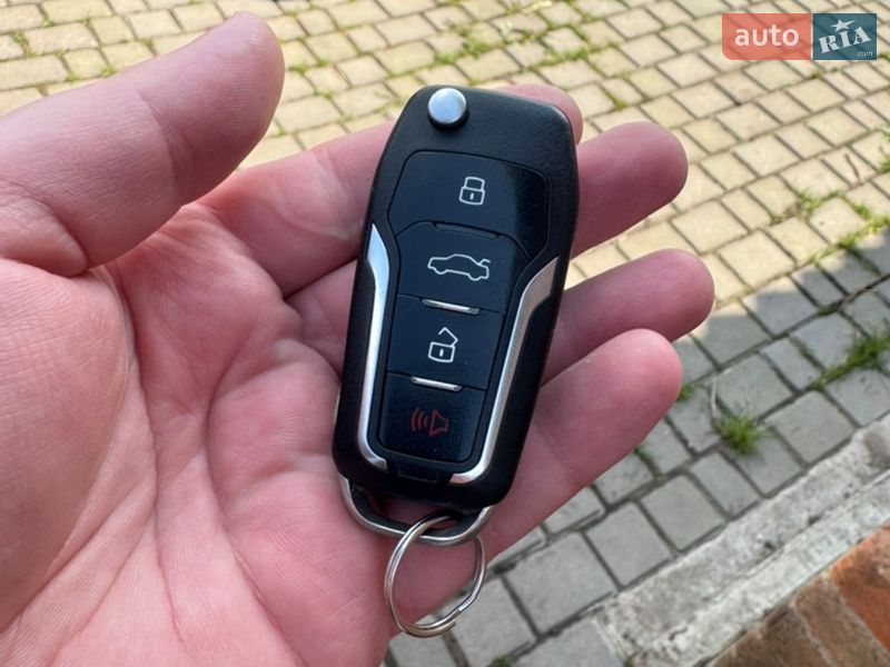 Седан Ford Focus 2018 в Знам'янці