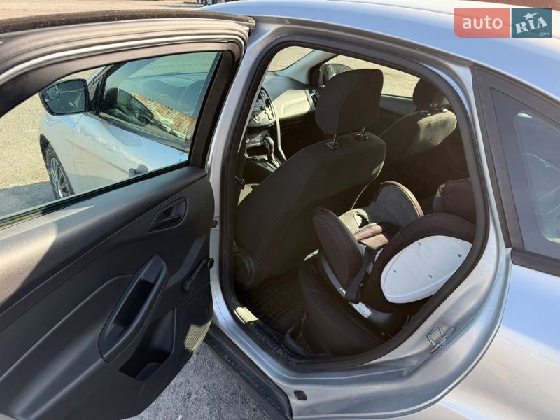 Седан Ford Focus 2017 в Рівному фото 9 Седан Ford Focus 2017 в Рівному