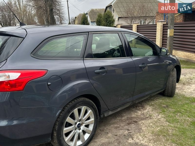 Універсал Ford Focus 2011 в Черкасах