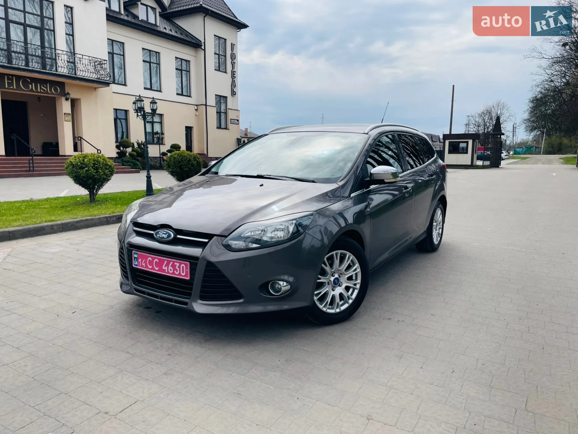 2011 Ford Focus - мініатюра 2