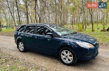 Універсал Ford Focus 2011 в Ромнах