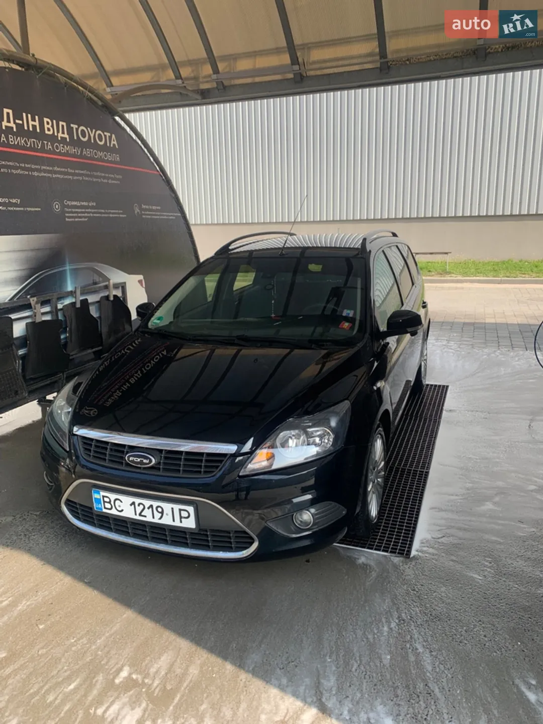 2010 Ford Focus - мініатюра 4