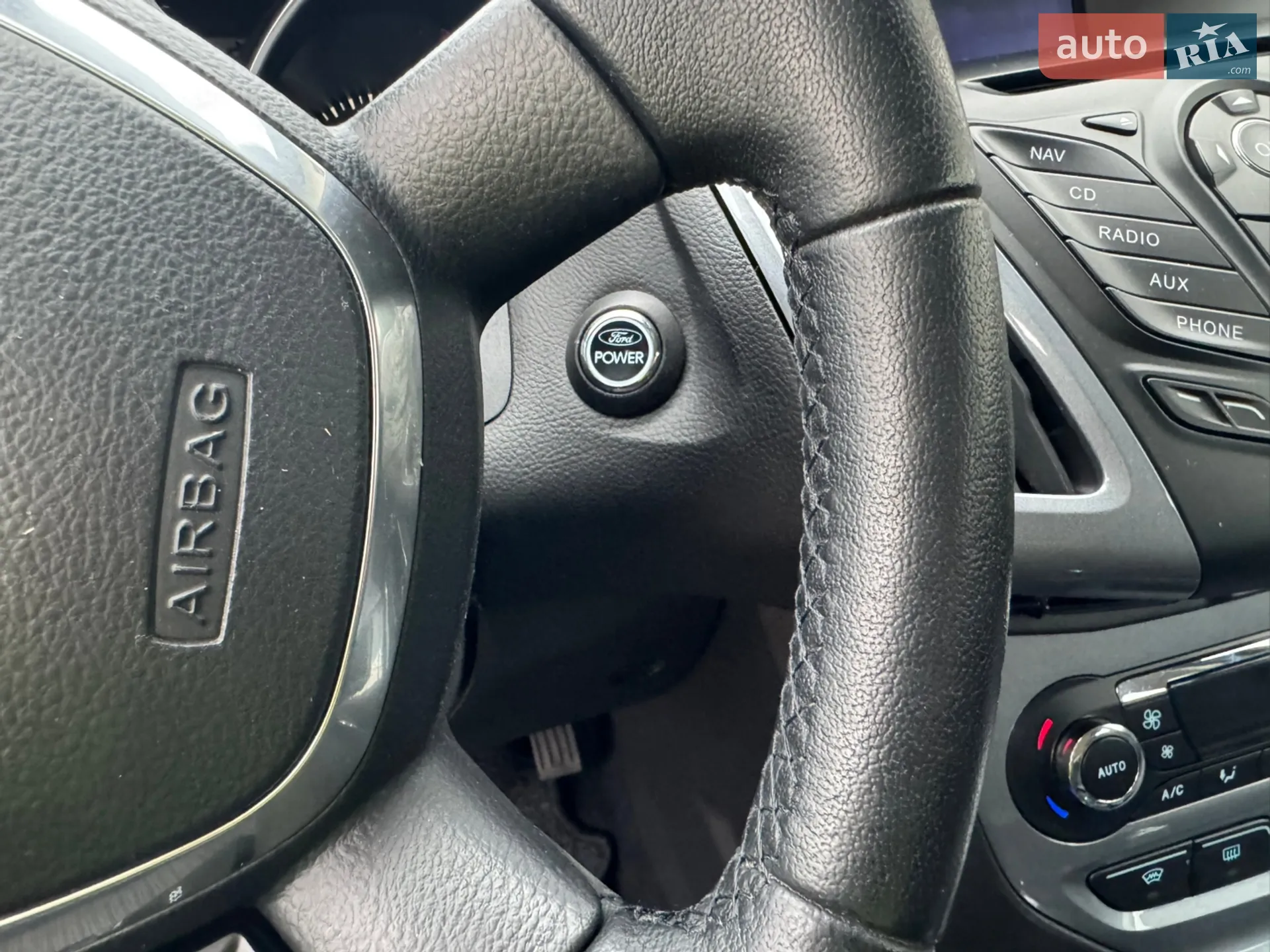 2013 Ford Focus - мініатюра 36