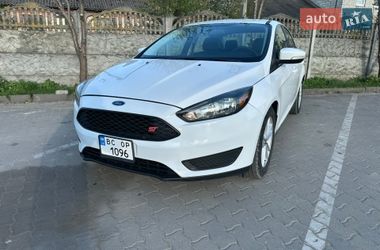 Седан Ford Focus 2015 в Городке