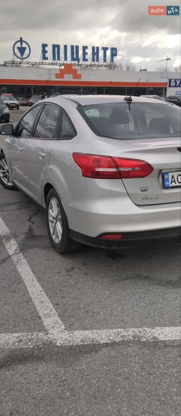 2017 Ford Focus - мініатюра 12