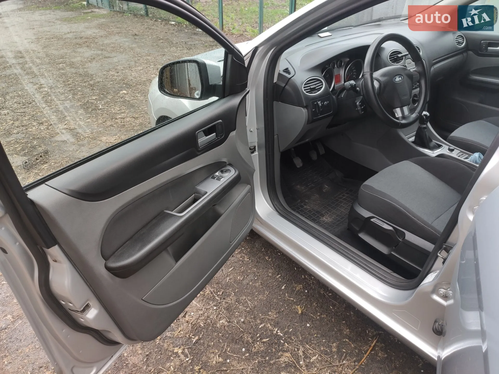 2011 Ford Focus - мініатюра 12