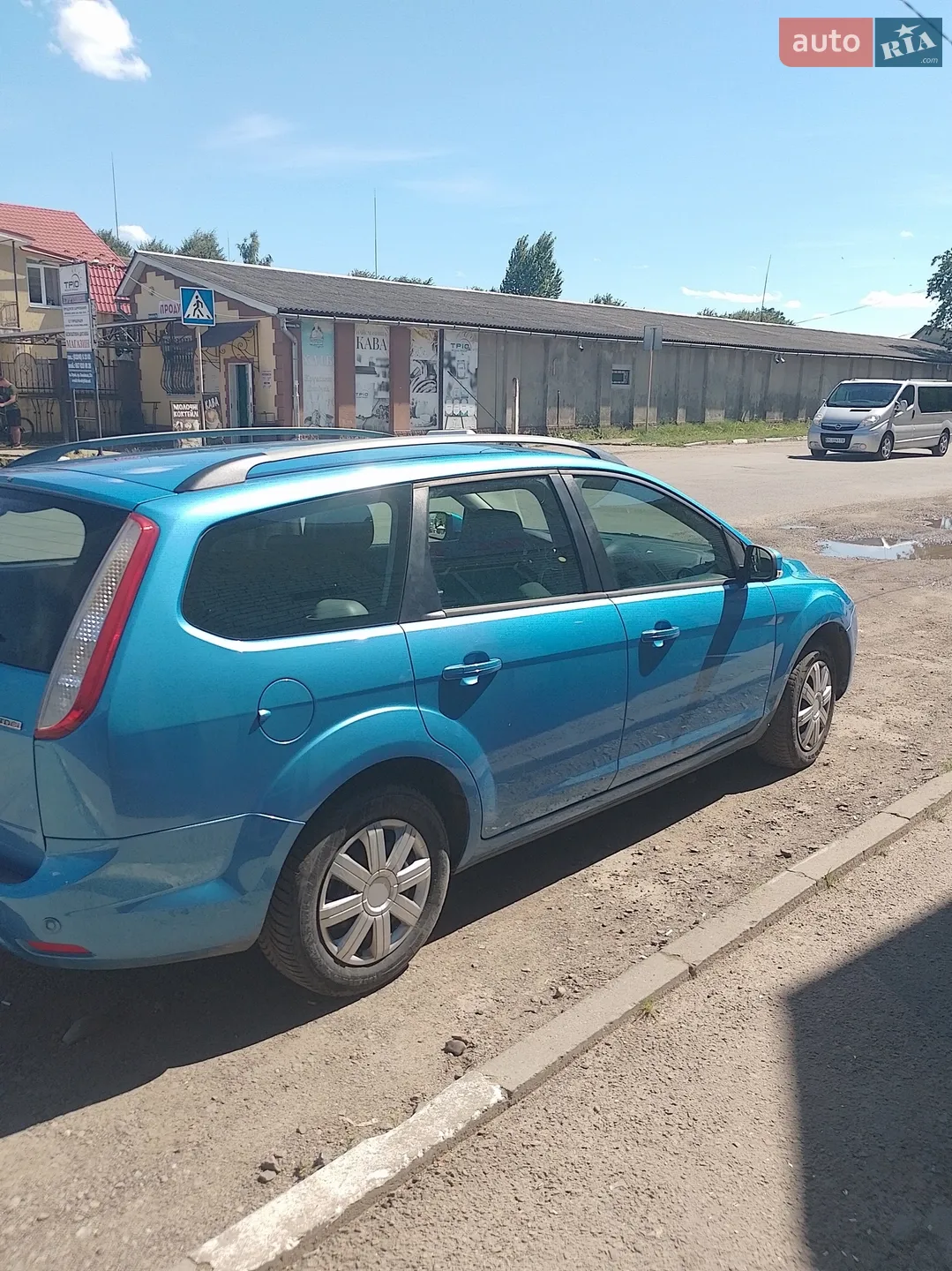 2010 Ford Focus - мініатюра 6