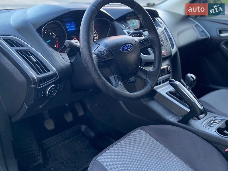 Седан Ford Focus 2013 в Чернігові