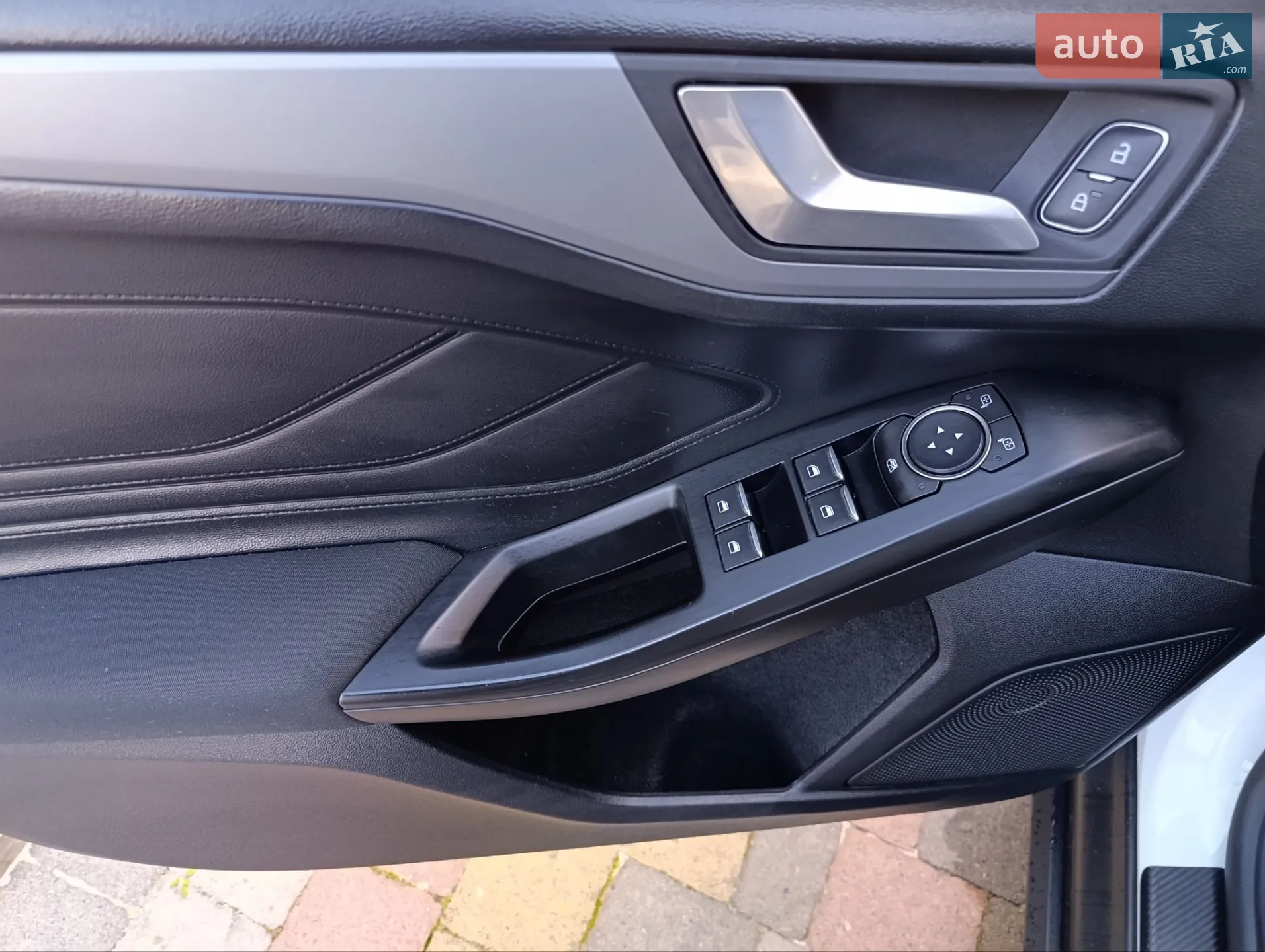 2020 Ford Focus - мініатюра 2