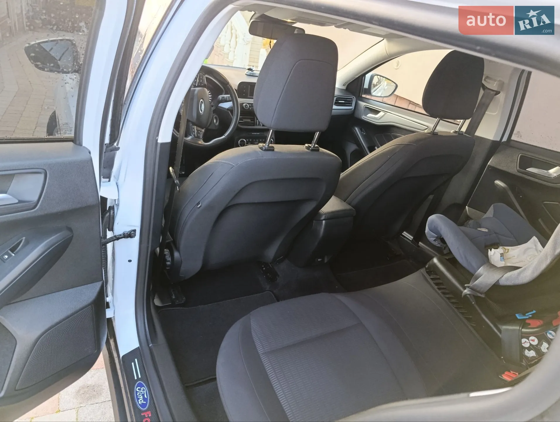 2020 Ford Focus - мініатюра 22