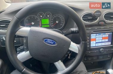Седан Ford Focus 2005 в Полтаві