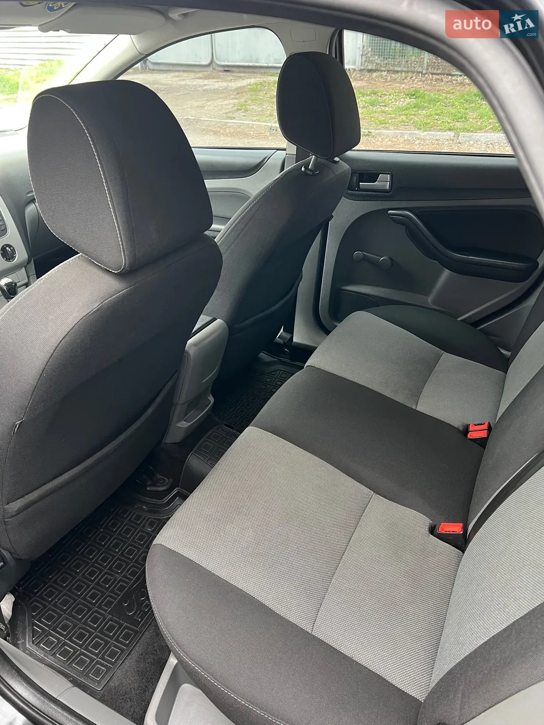 2011 Ford Focus - мініатюра 4