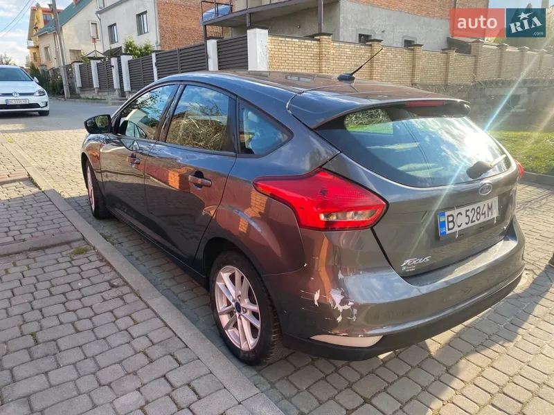 Ford Focus 2017 VIN 1FADP3K28JL206749 фото оголошення 3 з 54