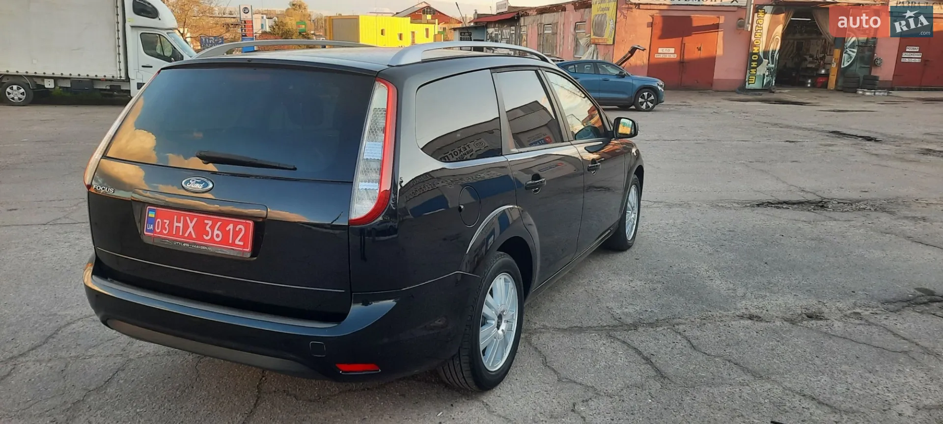 2010 Ford Focus - мініатюра 13
