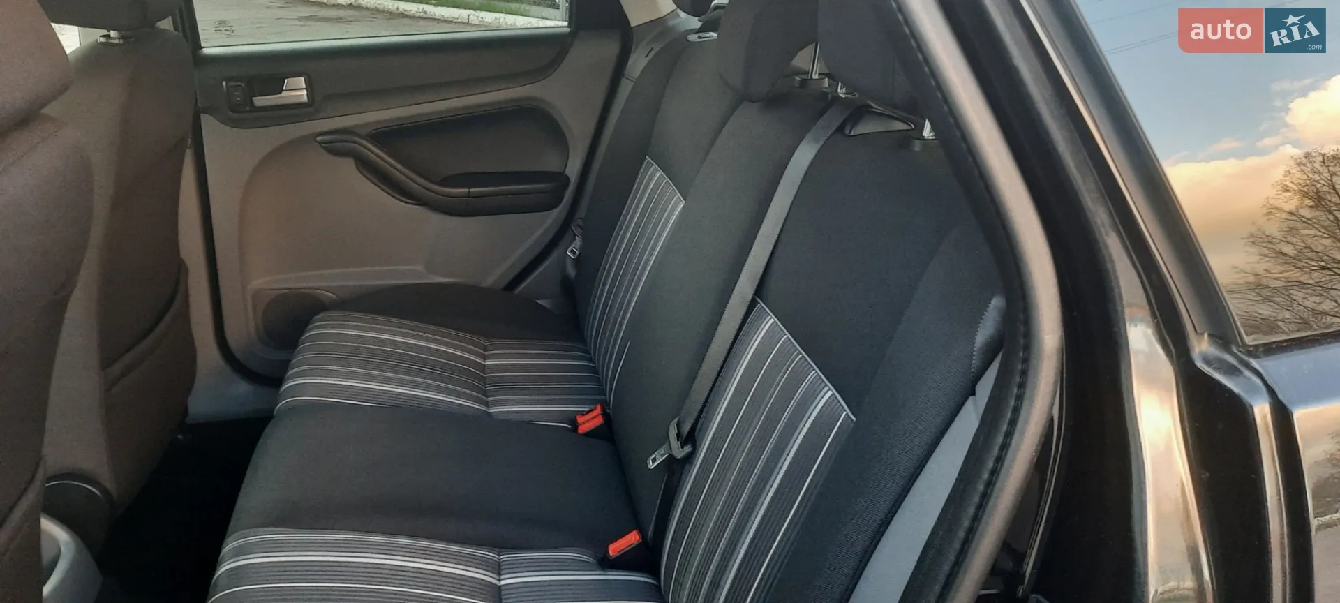 2010 Ford Focus - мініатюра 53