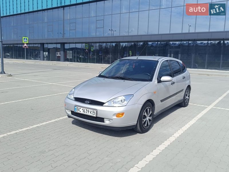 Ford Focus 2000