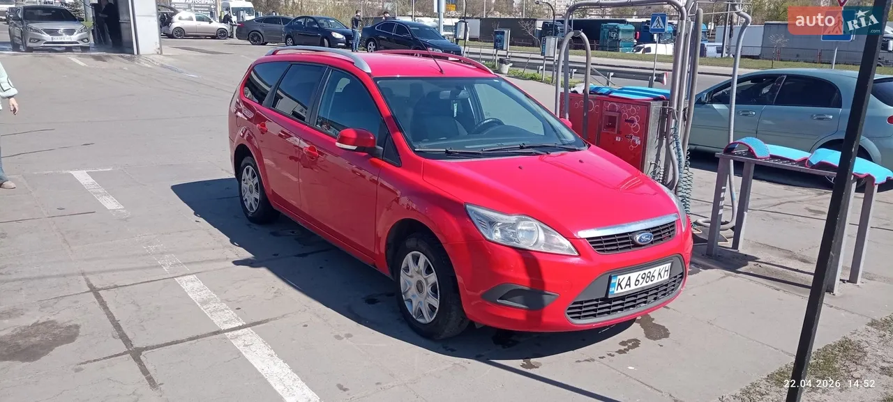 2010 Ford Focus - мініатюра 10