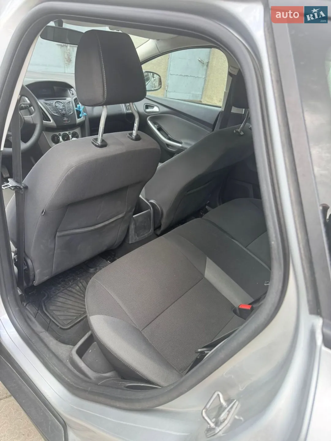 2011 Ford Focus - мініатюра 11