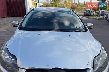 Хетчбек Ford Focus 2011 в Черкасах