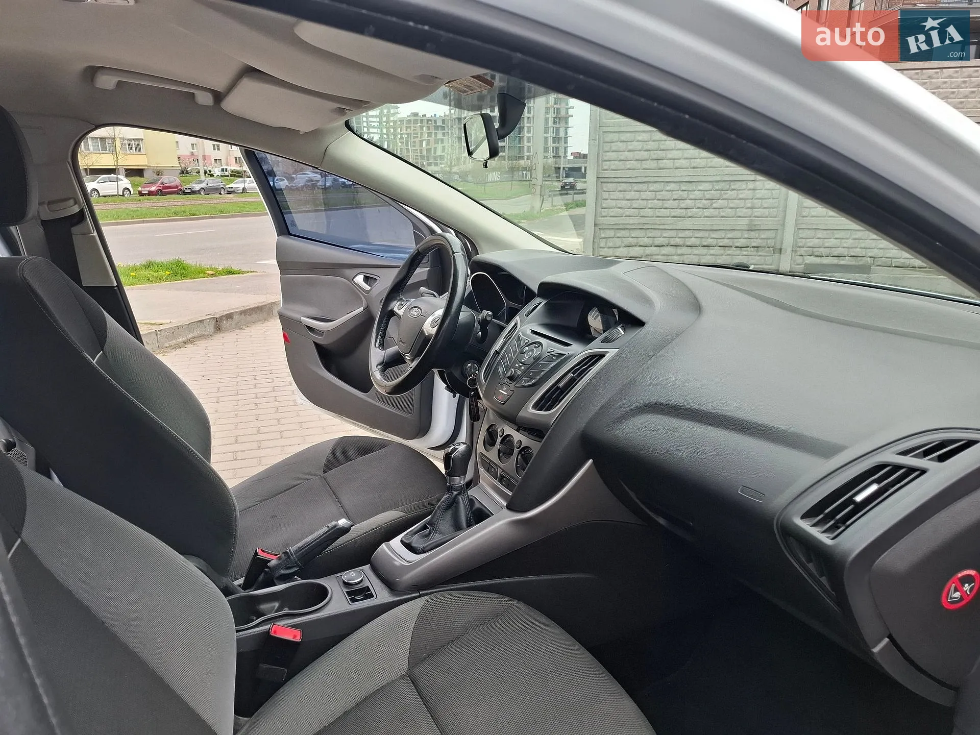 2013 Ford Focus - мініатюра 19