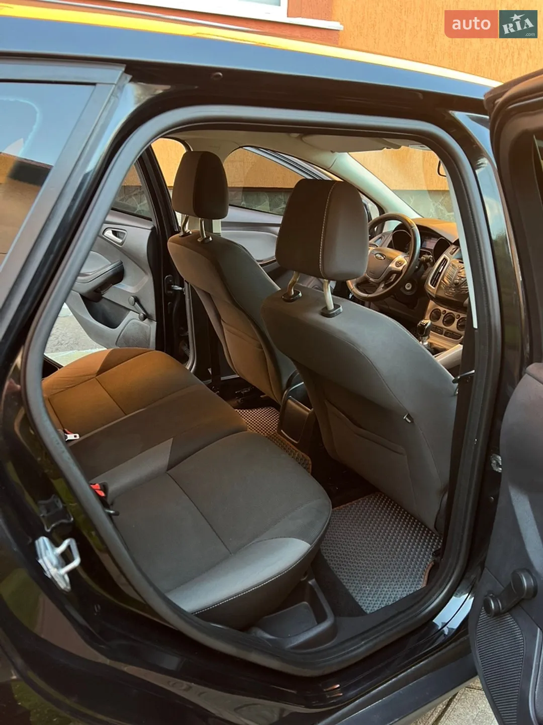 2012 Ford Focus - мініатюра 27