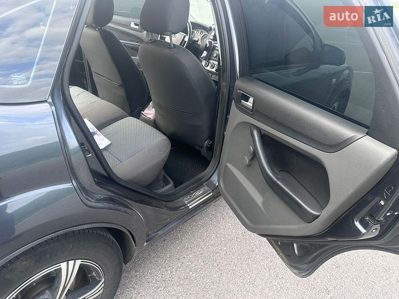 Хэтчбек Ford Focus 2007 в Белой Церкви