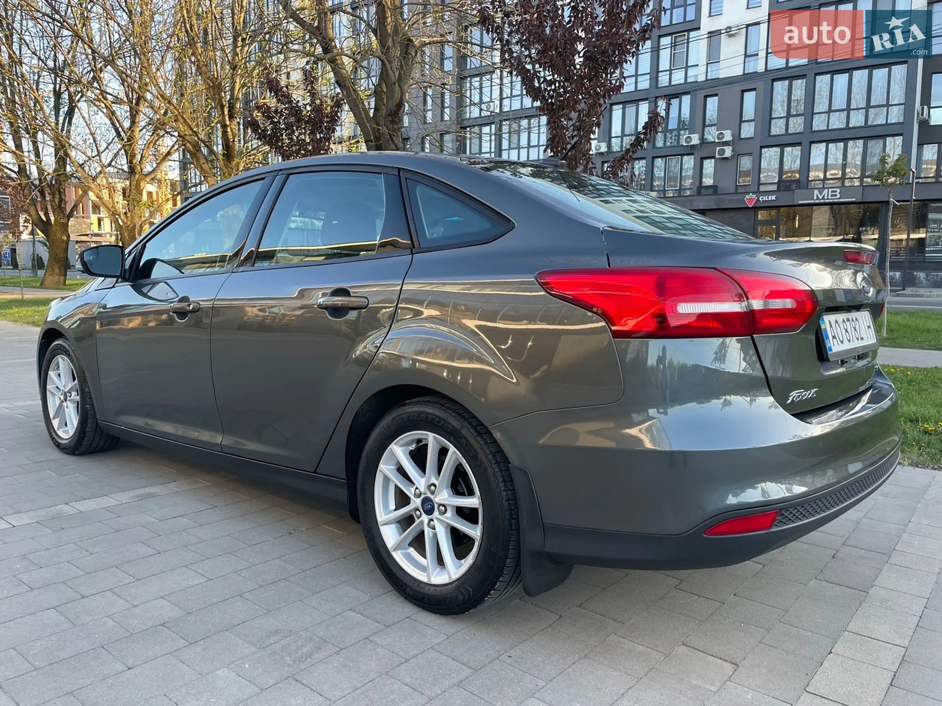 2017 Ford Focus - мініатюра 10