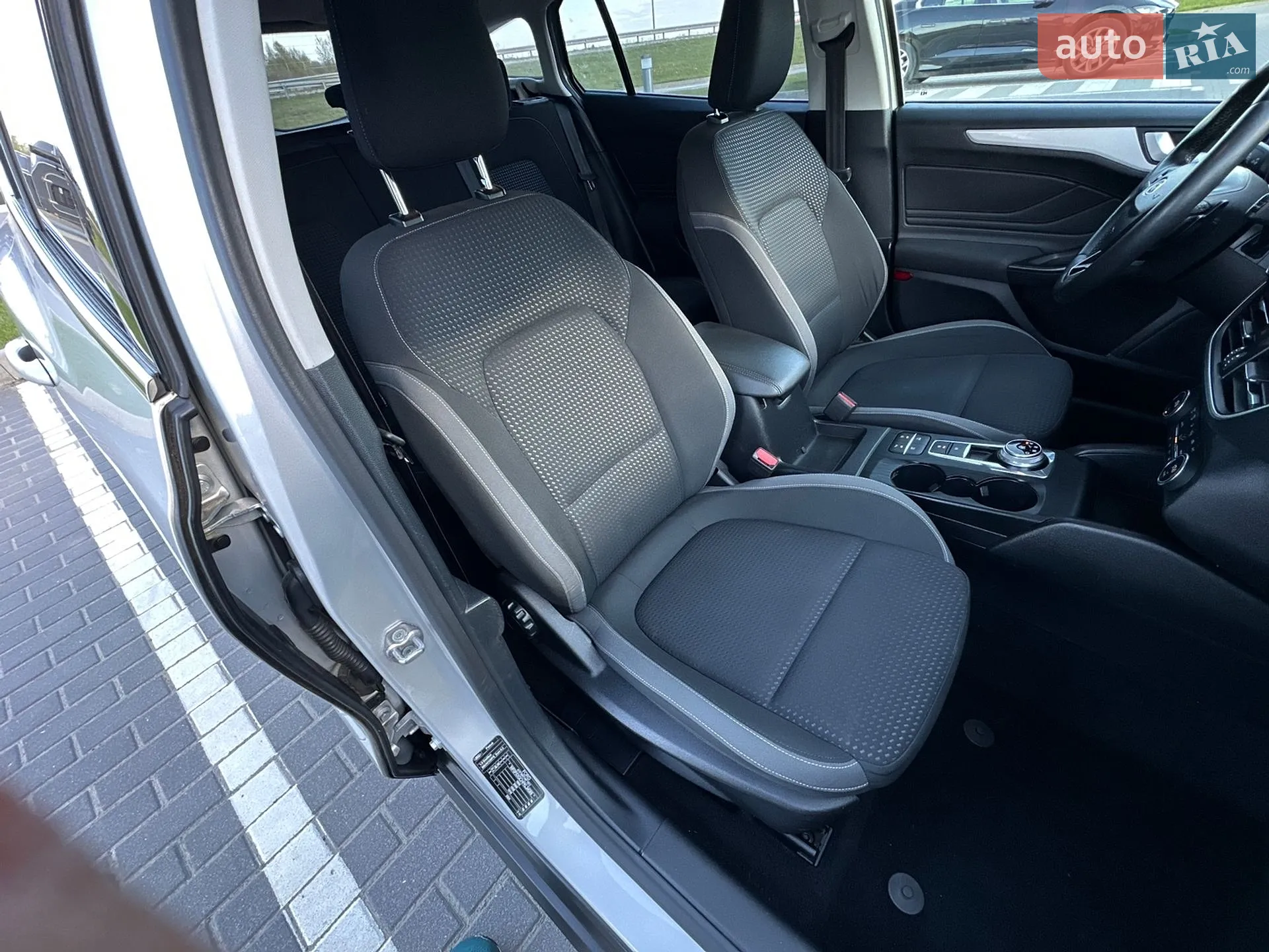2019 Ford Focus - мініатюра 19