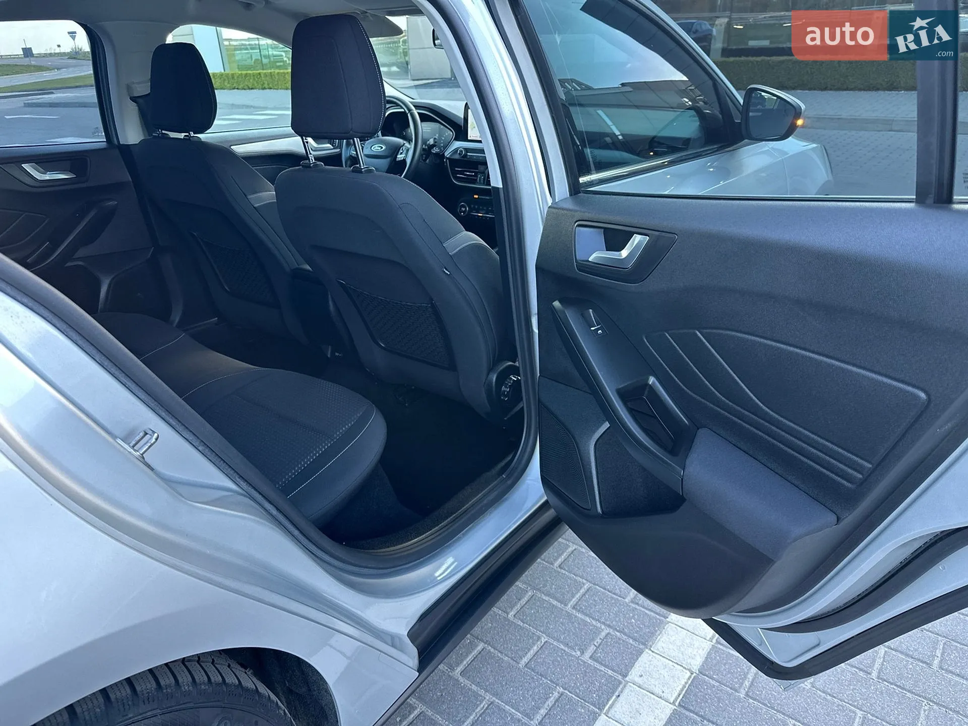 2019 Ford Focus - мініатюра 23