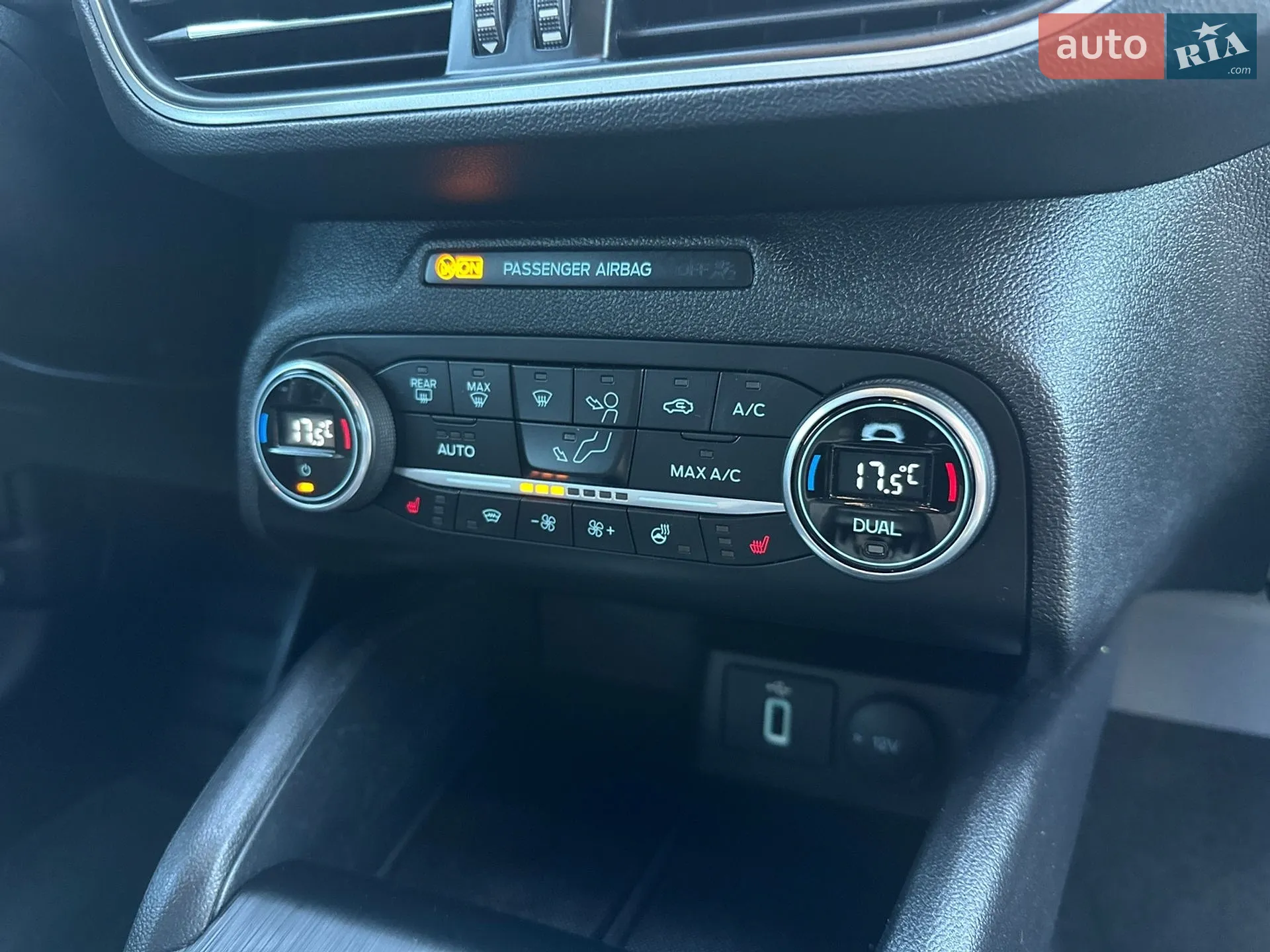 2019 Ford Focus - мініатюра 35