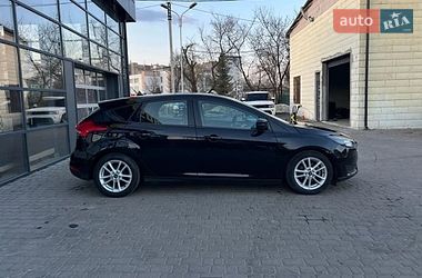 Хетчбек Ford Focus 2015 в Івано-Франківську