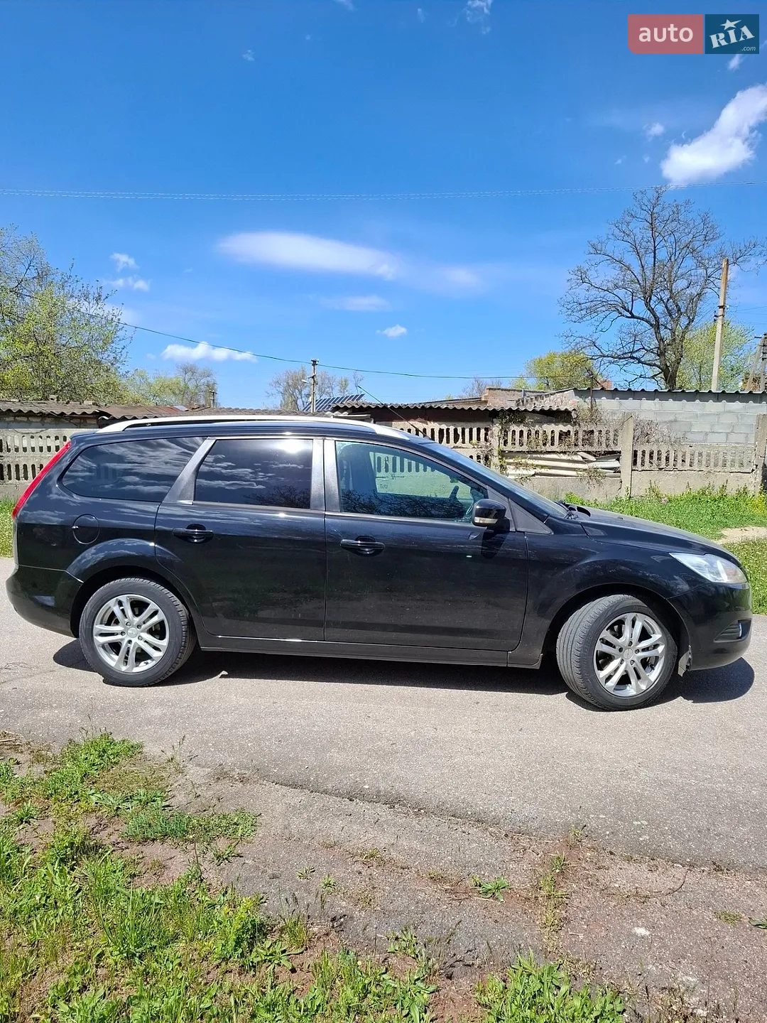 2010 Ford Focus - мініатюра 4
